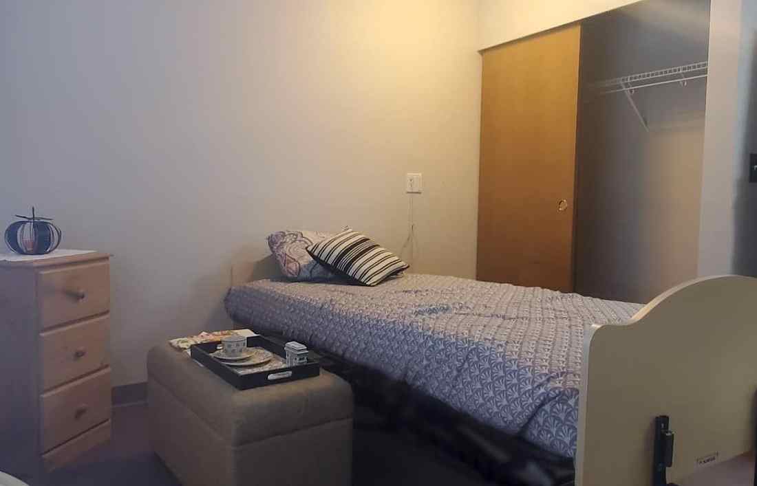 Studio Apartment 2 bathroom