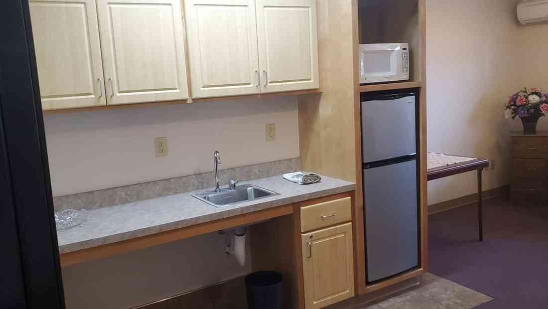 One-bedroom apartment kitchen